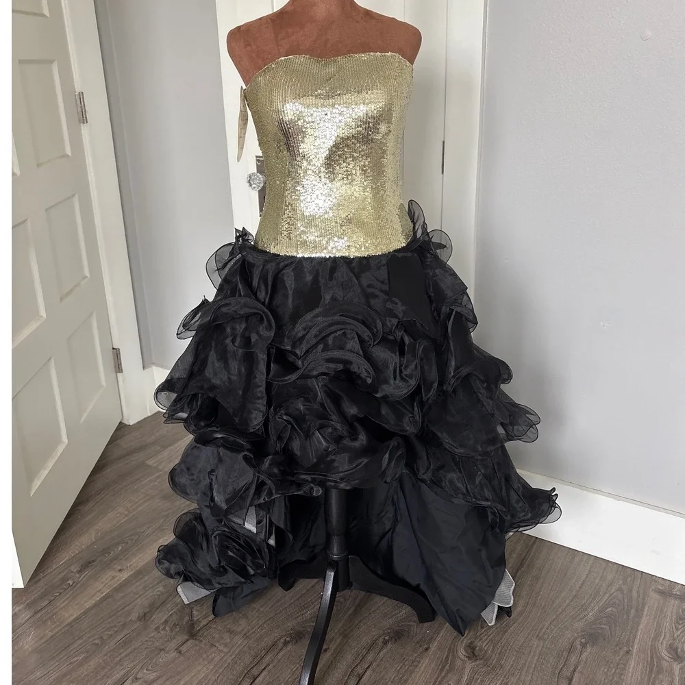 Vintage y2k PANOPLY Gold Sequin Strapless Black Ruffle High Low Gown Size 6 NWT - Picture 2 of 12